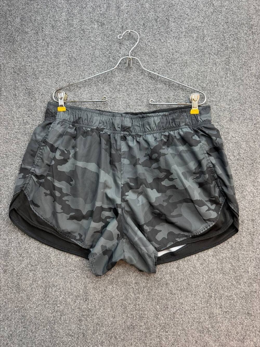 Athletic Works Girls XL 16-18 Gray Camo Running Shorts Lined Pockets - Picture 1 of 7